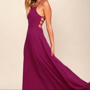 Lulu’s Strappy to Be Here Magenta Maxi Dres